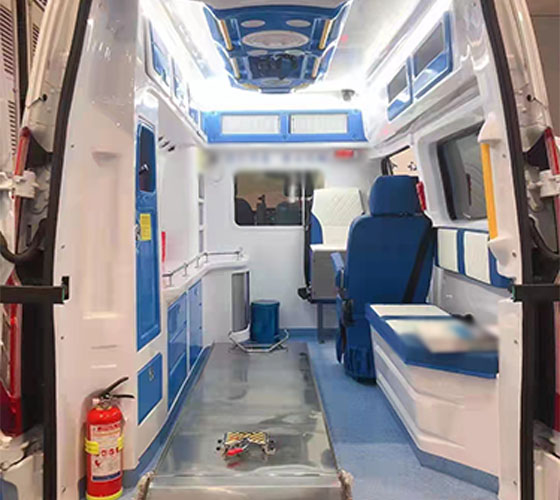 桦川县车辆内部展示